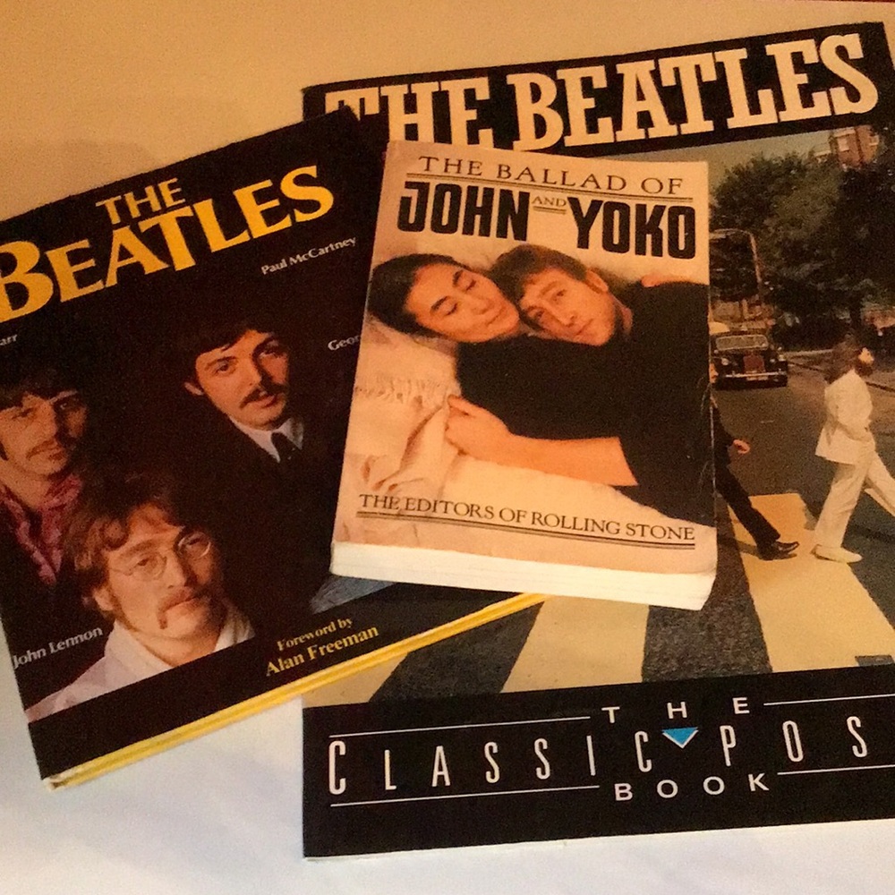 Sale 🔥The Beatles Classic Poster Book All posters original 1990 Scarce +Bonuses